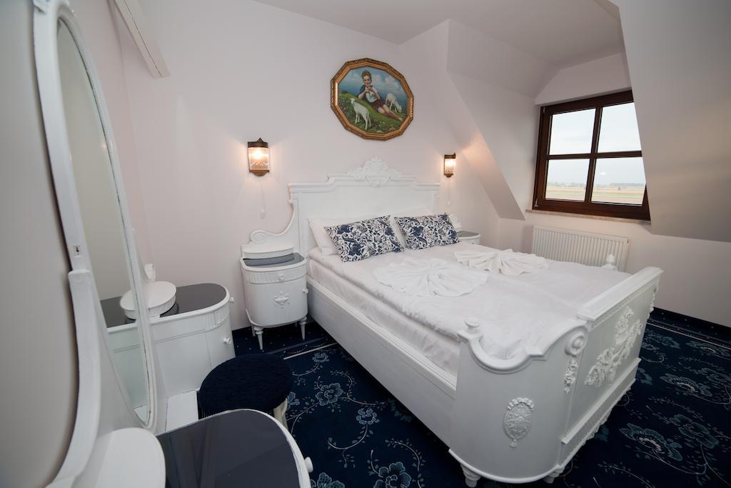 Motel Klara Sobotka  Værelse billede